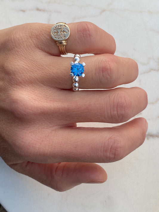Poppy ring - jeans blå zirconia