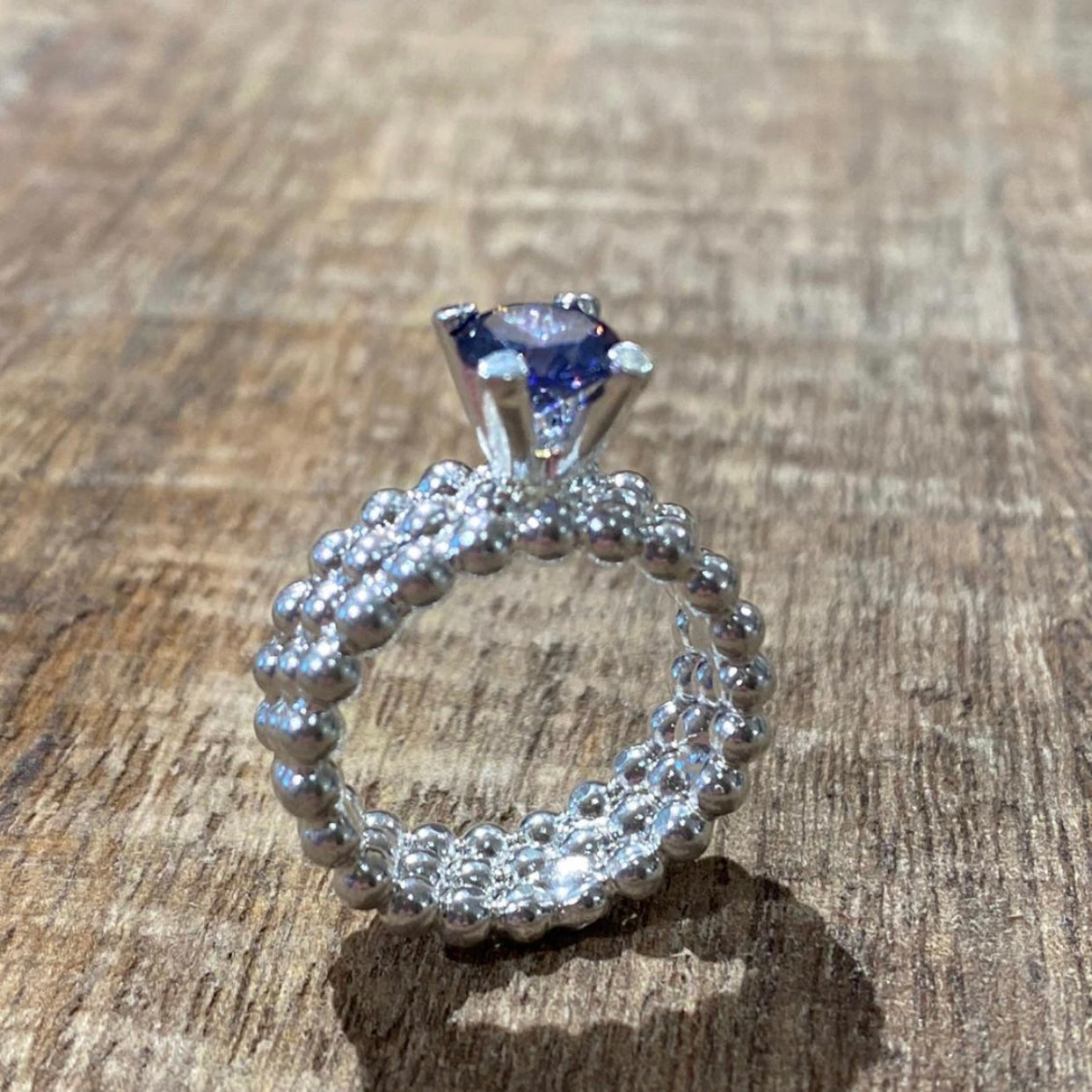 Trippel BOBLEring blå zirkonia