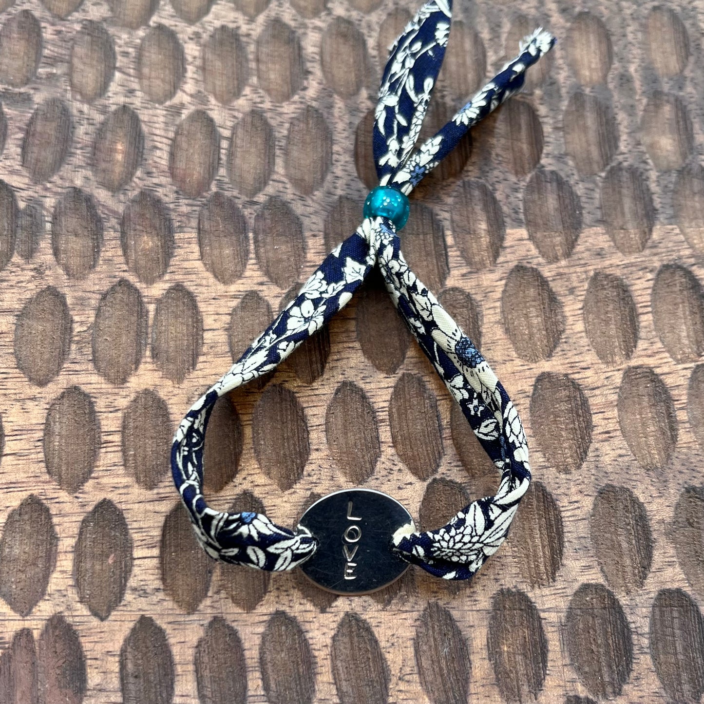 LOVE Lorange x Lively armbånd